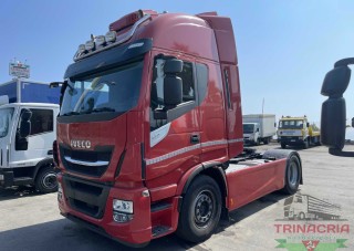 Trinacria Autoveicoli S.r.l. Autocarro Camion Furgone Iveco Stralis hi Way 440S57 trattore stradale 2018